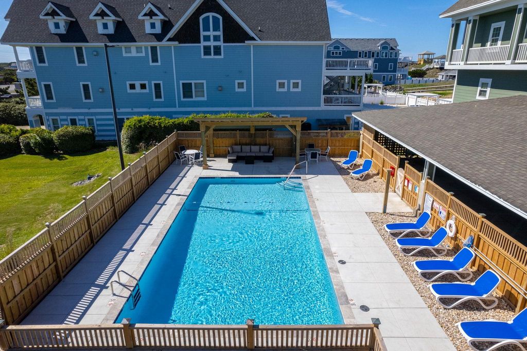 Image 28 of property listing at 815 S Virginia Dare Trail Unit 101, Kill Devil Hills, NC 27949