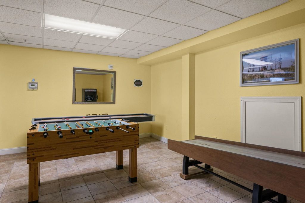 Image 34 of property listing at 815 S Virginia Dare Trail Unit 101, Kill Devil Hills, NC 27949