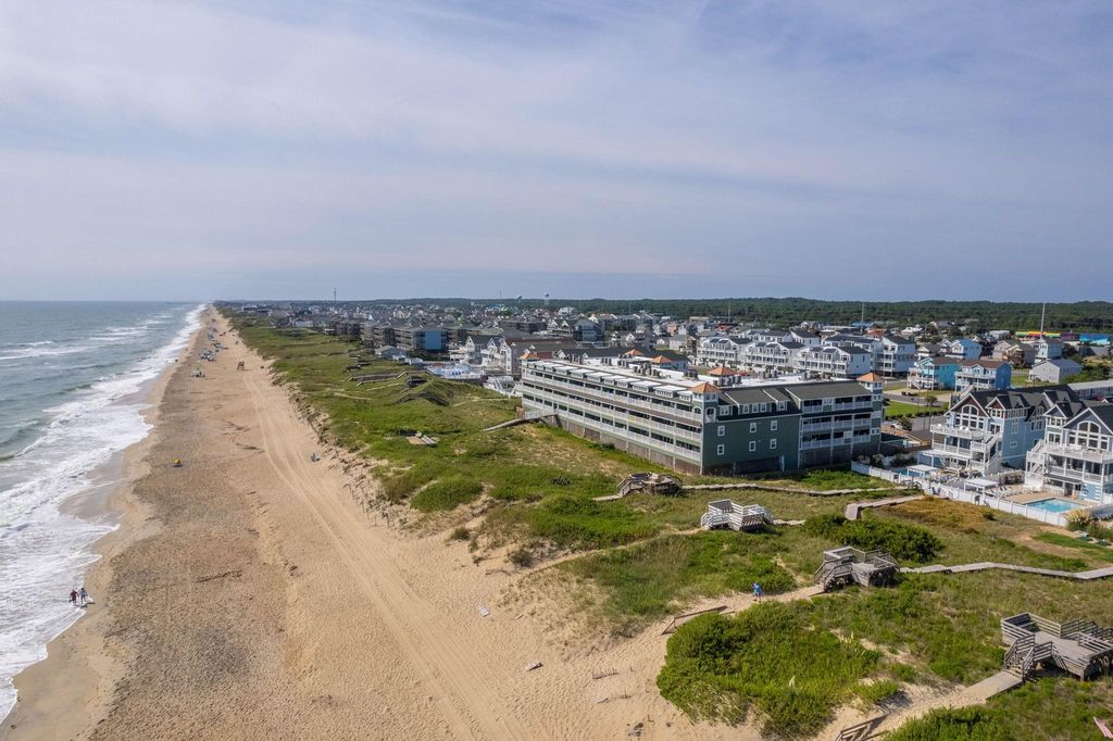 Image 43 of property listing at 815 S Virginia Dare Trail Unit 101, Kill Devil Hills, NC 27949
