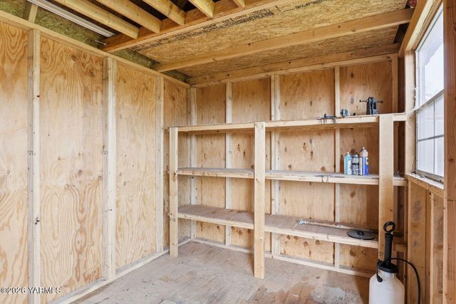 3012 Butterfield Rd, Yakima, WA 98901