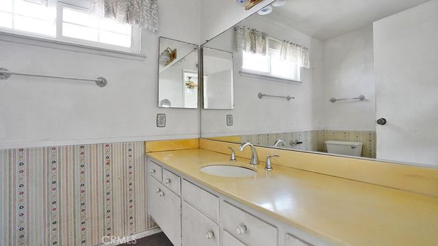 17283 Buttonwood, Fountain Valley, CA 92708