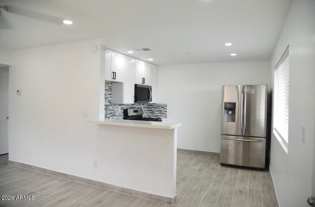 11033 N 16TH Avenue 3, Phoenix, AZ 85029