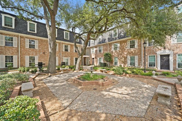 357 N Post Oak Lane 101, Houston, TX 77024