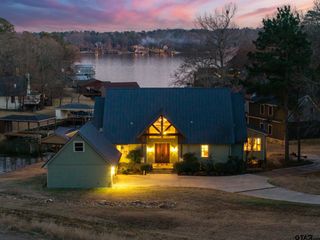 109 King Shore Blvd, Scroggins, TX 75480