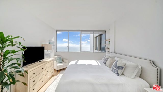 17350 W Sunset Boulevard 605, Pacific Palisades (los Angeles), CA 90272