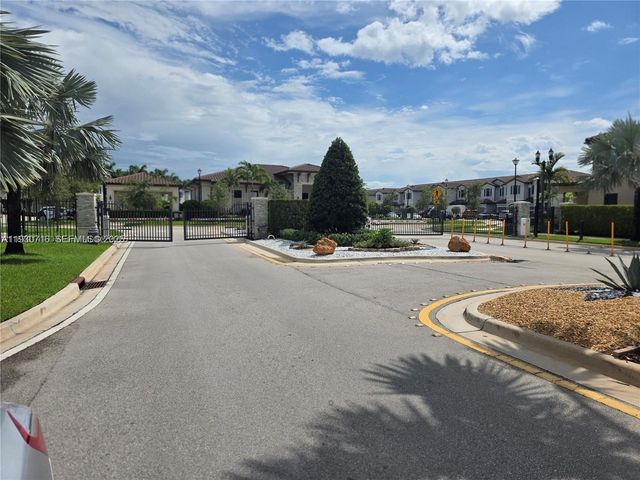 24839 SW 113th Pl 24839, Homestead, FL 33032