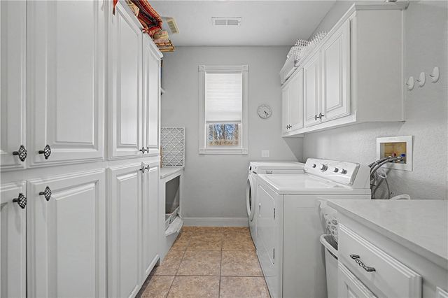 5 Daviot Lane, Bella Vista, AR 72715