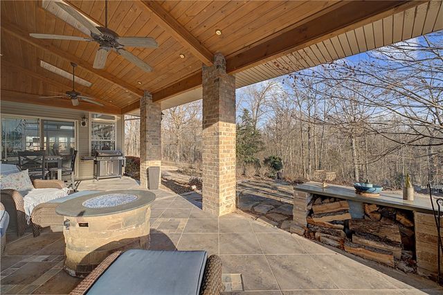 5 Daviot Lane, Bella Vista, AR 72715