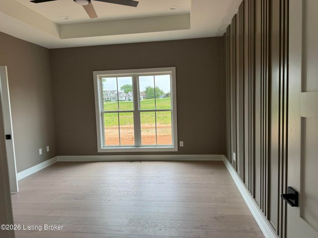 2705 Adenmore Ct, Prospect, KY 40059