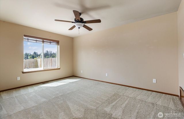 1441 NW 5th Avenue, Oak Harbor, WA 98277