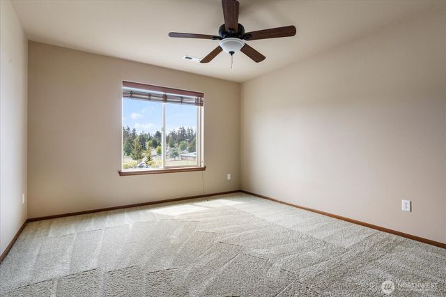 1441 NW 5th Avenue, Oak Harbor, WA 98277