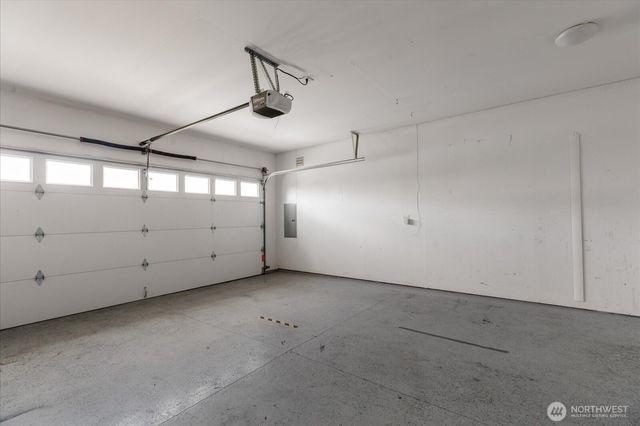 1441 NW 5th Avenue, Oak Harbor, WA 98277