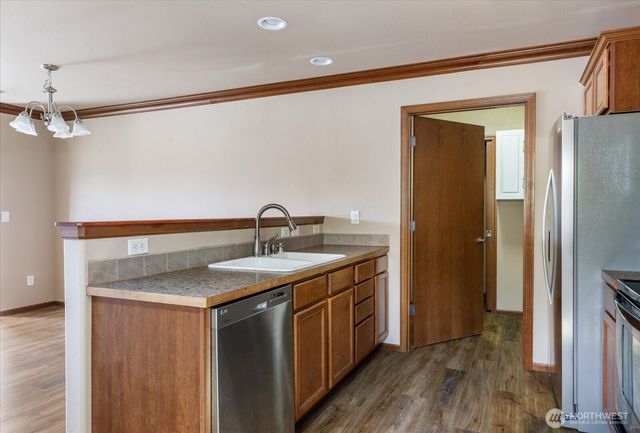 1441 NW 5th Avenue, Oak Harbor, WA 98277