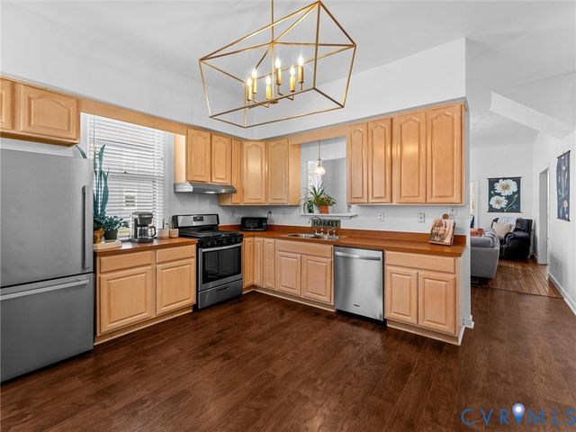 1818 5th Ave, Richmond, VA 23222