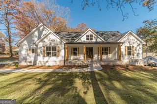 327 Pine Circle, Monroe, GA 30655