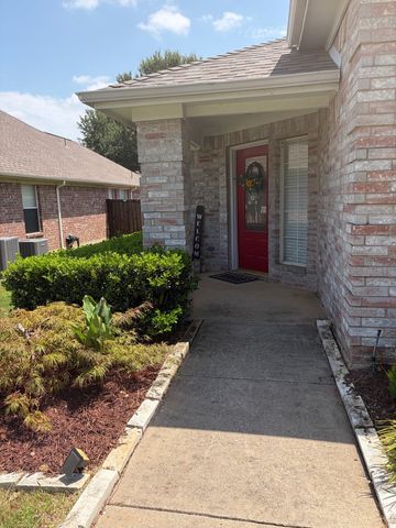 1612 Cedar Elm Drive, Corinth, TX 76210