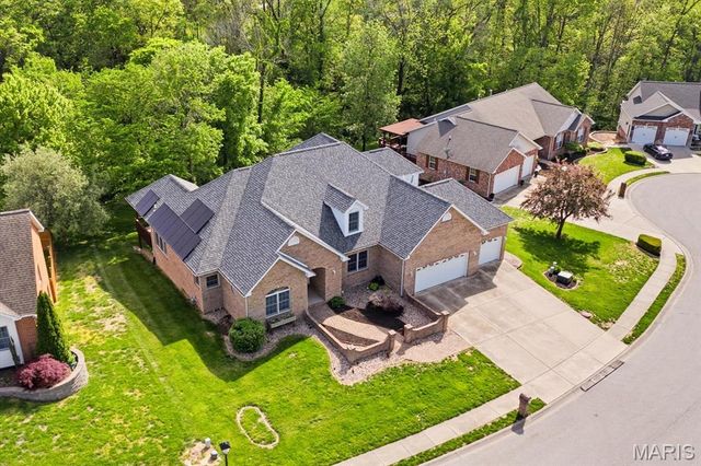 216 Eden Park Boulevard, Shiloh, IL 62269