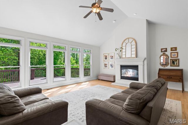 216 Eden Park Boulevard, Shiloh, IL 62269
