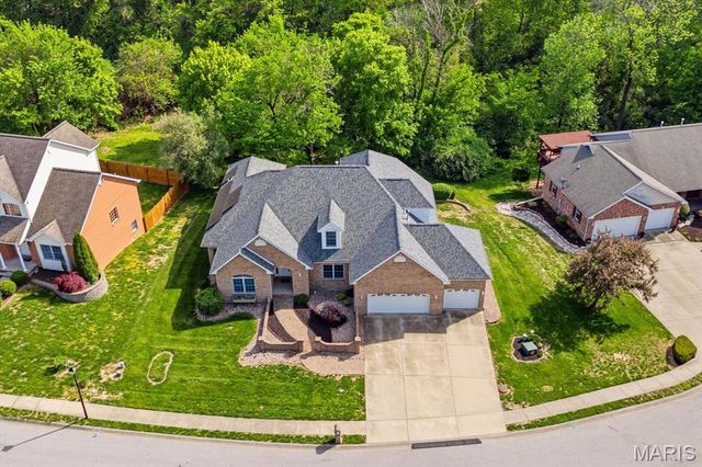 216 Eden Park Boulevard, Shiloh, IL 62269