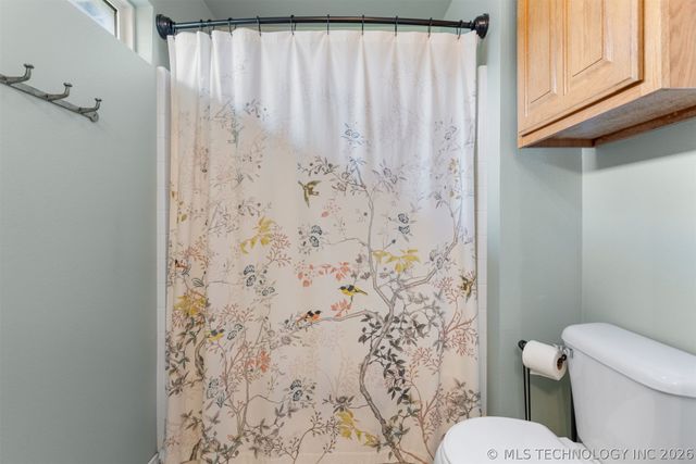 4470 Elm Circle, Kiefer, OK 74041