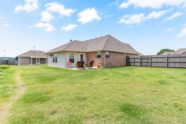 4470 Elm Circle, Kiefer, OK 74041