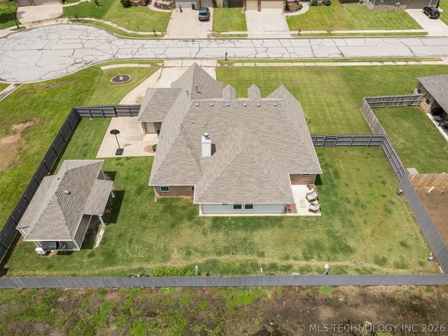 4470 Elm Circle, Kiefer, OK 74041