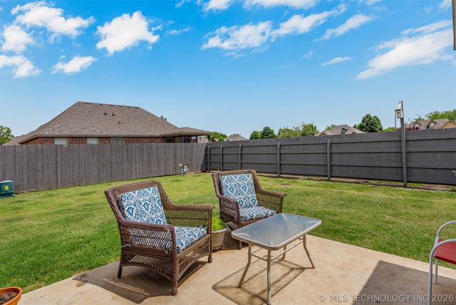 4470 Elm Circle, Kiefer, OK 74041