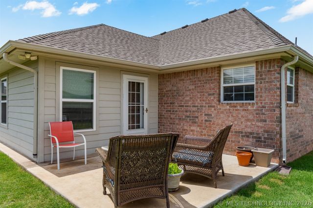 4470 Elm Circle, Kiefer, OK 74041