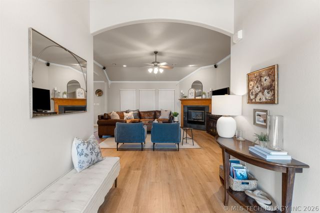 4470 Elm Circle, Kiefer, OK 74041