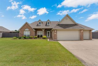 4470 Elm Circle, Kiefer, OK 74041