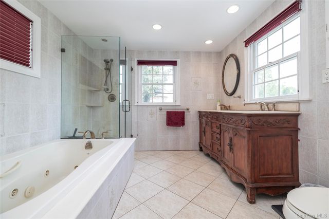 39 Princeton Street, Rockville Centre, NY 11570