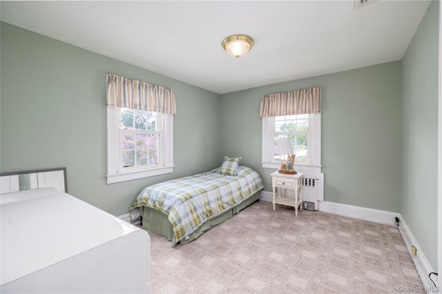 39 Princeton Street, Rockville Centre, NY 11570