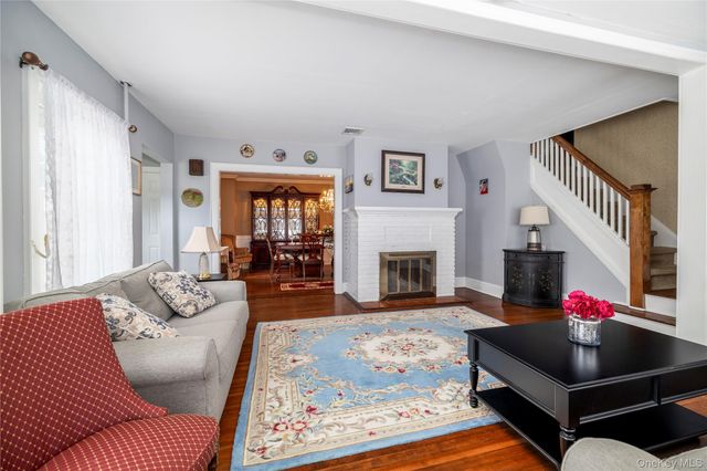39 Princeton Street, Rockville Centre, NY 11570