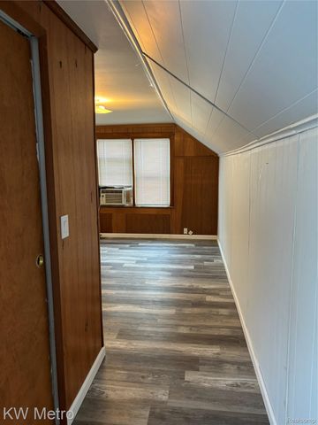 1414 OWANA Avenue, Royal Oak, MI 48067