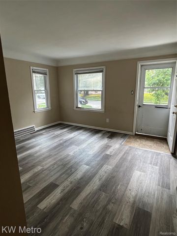 1414 OWANA Avenue, Royal Oak, MI 48067