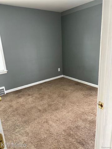 1414 OWANA Avenue, Royal Oak, MI 48067