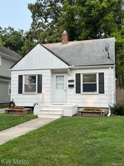 1414 OWANA Avenue, Royal Oak, MI 48067