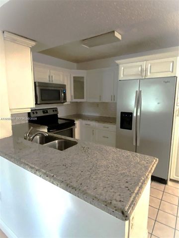 300 W Palm Cir W 208, Pembroke Pines, FL 33025