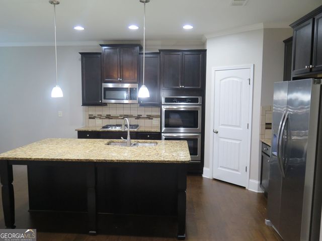 536 Wolf Pack Lane, Atlanta, GA 30349