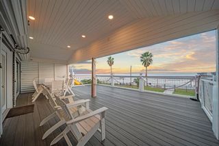 1407 John Street, San Leon, TX 77539