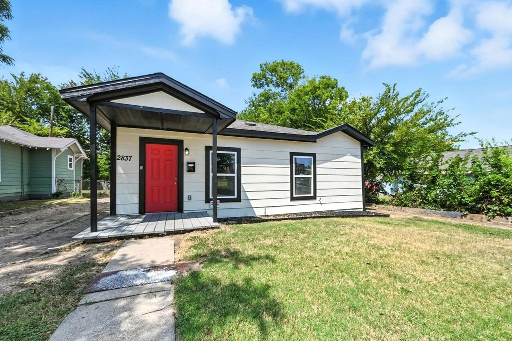 2837 Avenue A, Fort Worth, TX 76105