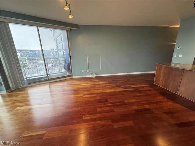 1237 Washington Avenue 811, Cleveland, OH 44113