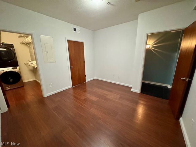 1237 Washington Avenue 811, Cleveland, OH 44113
