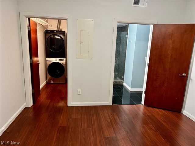 1237 Washington Avenue 811, Cleveland, OH 44113