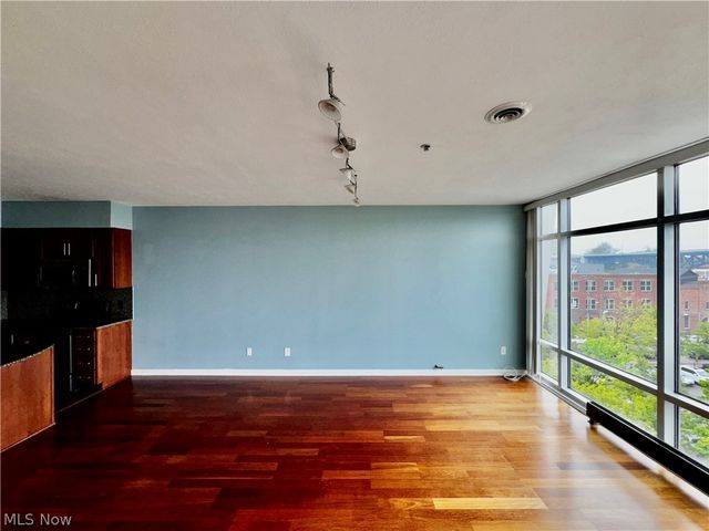 1237 Washington Avenue 811, Cleveland, OH 44113