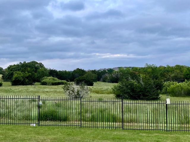 1581 Grassy Field RD, Austin, TX 78737