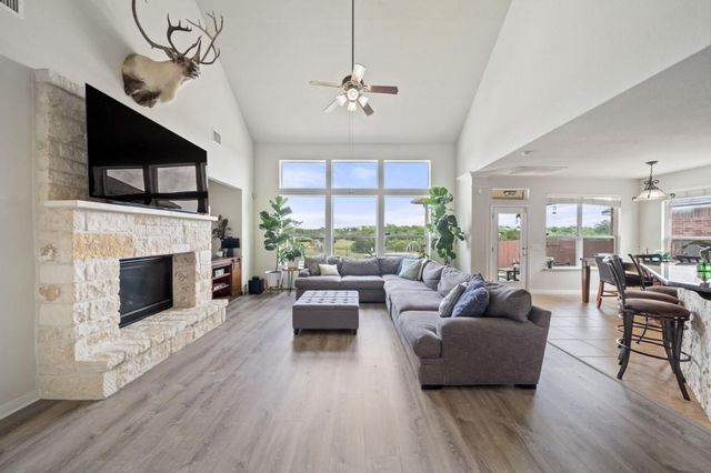 1581 Grassy Field RD, Austin, TX 78737