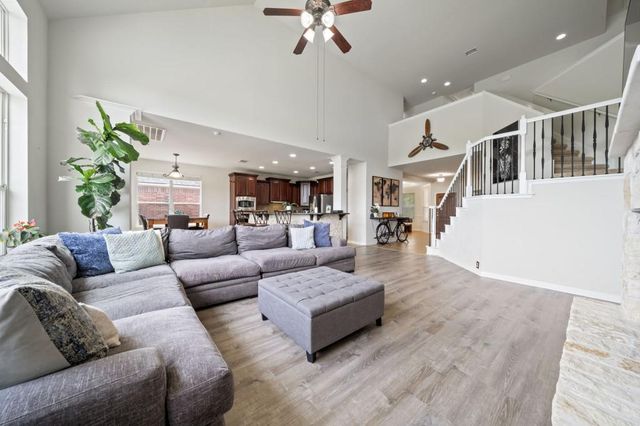 1581 Grassy Field RD, Austin, TX 78737