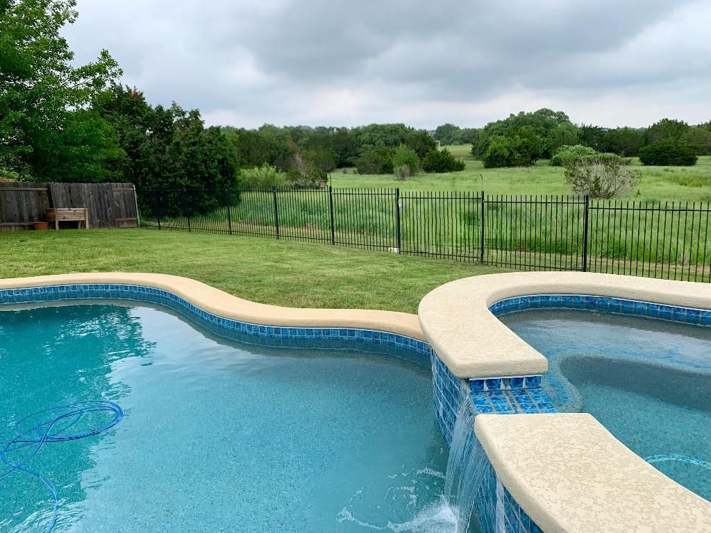 1581 Grassy Field RD, Austin, TX 78737