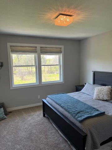 19325 Iteri Avenue, Lakeville, MN 55044